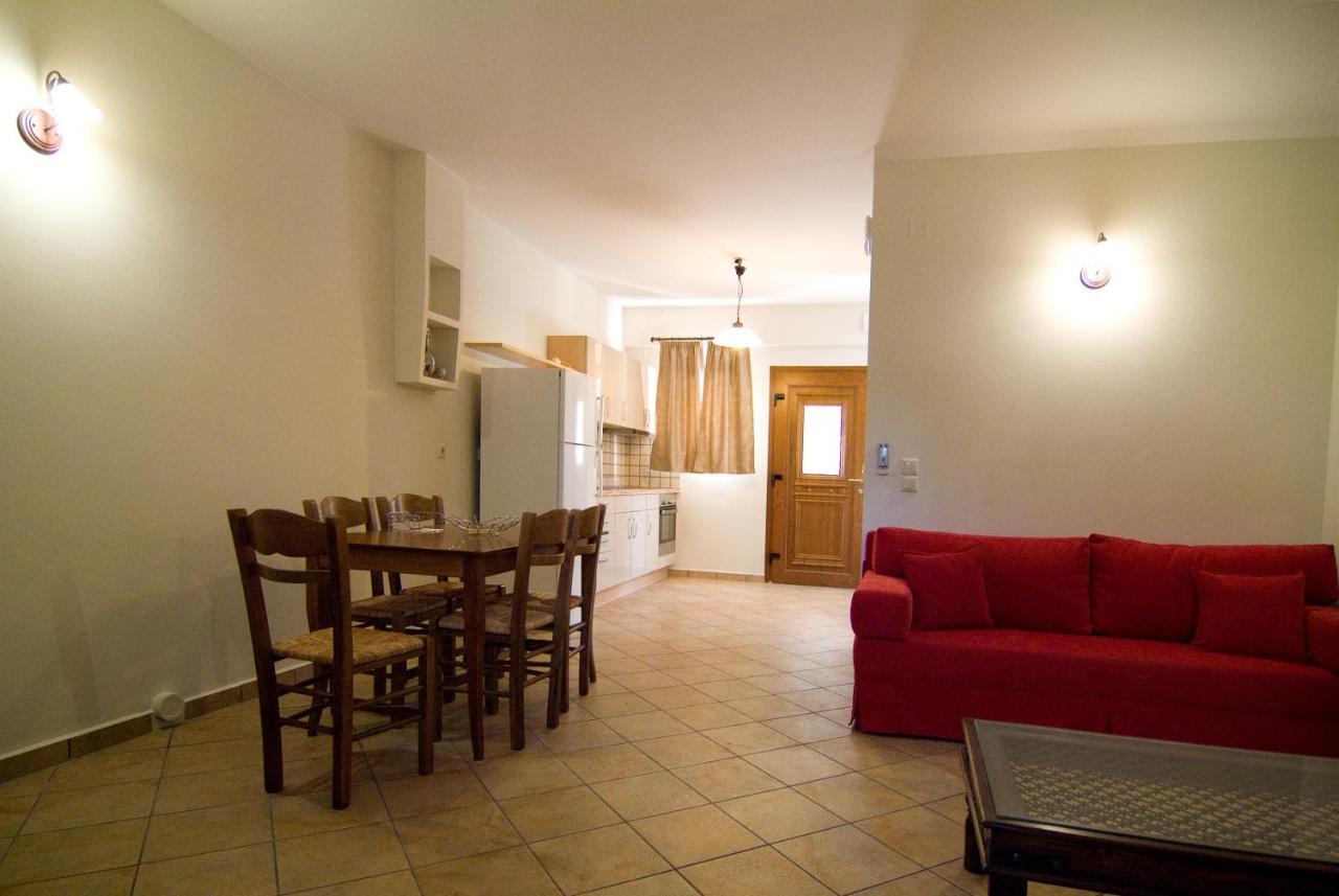 Appartement Dalouda à Parga Extérieur photo