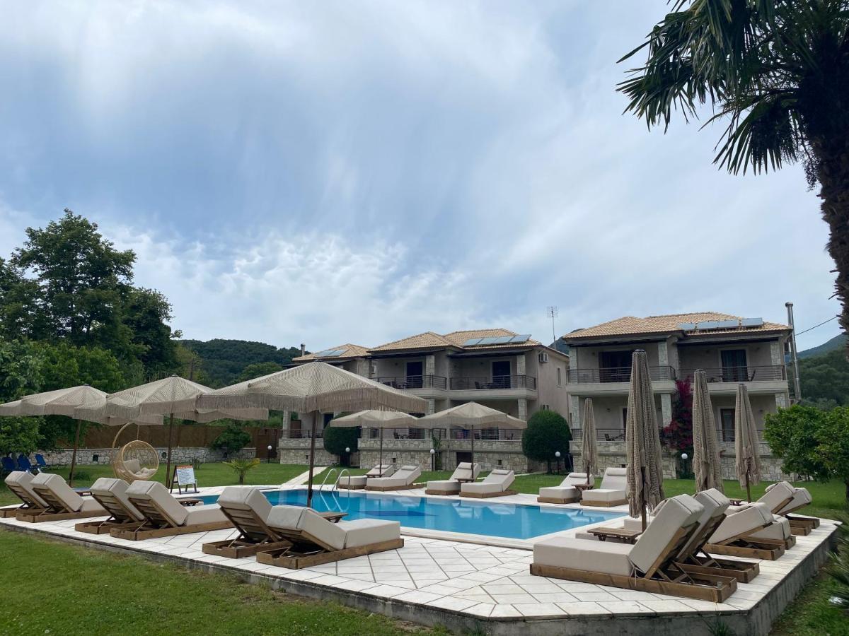 Appartement Dalouda à Parga Extérieur photo