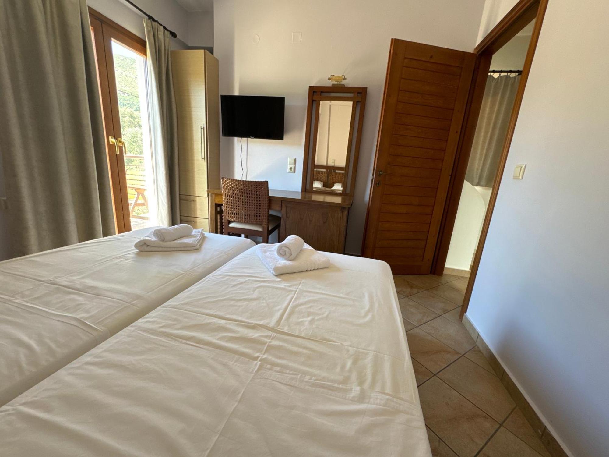 Appartement Dalouda à Parga Extérieur photo